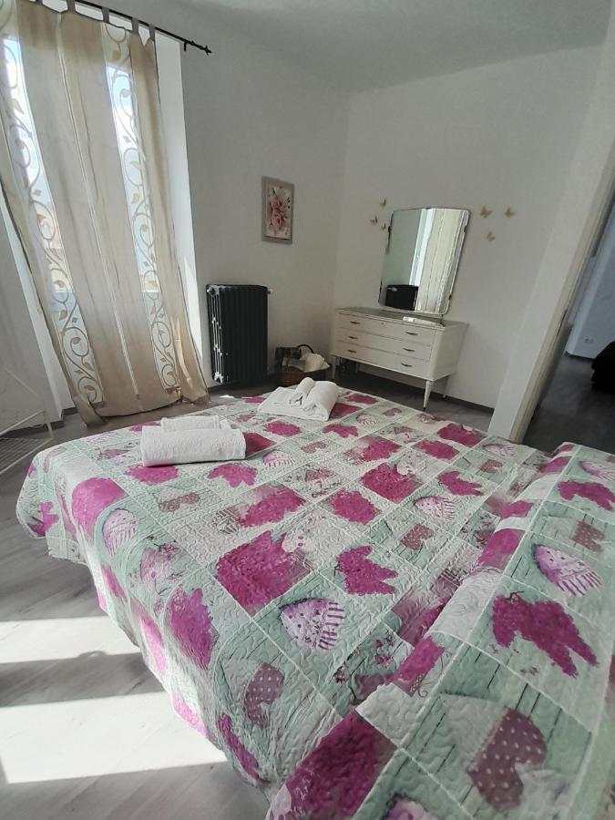 Lescen White Residence - Lake View ليتْسّينو المظهر الخارجي الصورة