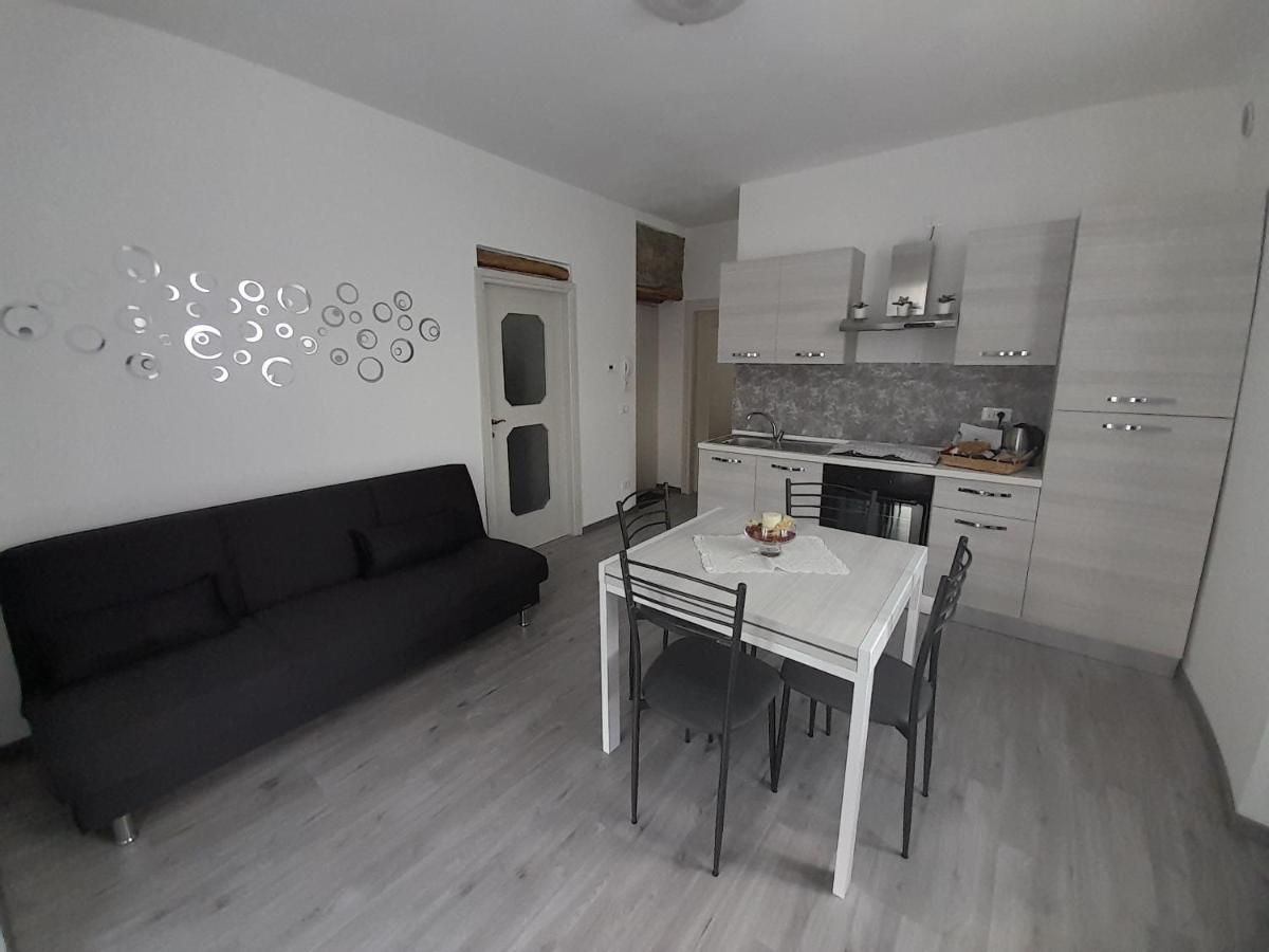 Lescen White Residence - Lake View ليتْسّينو المظهر الخارجي الصورة